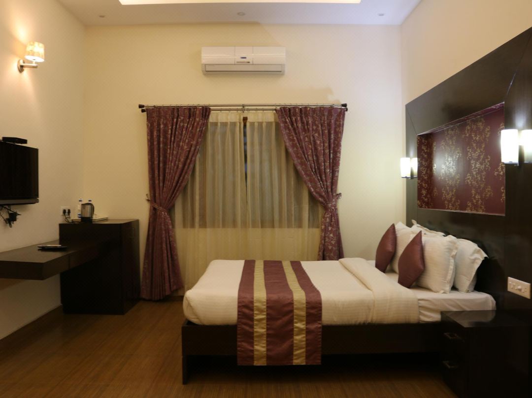 Oriole Resorts - Mysore