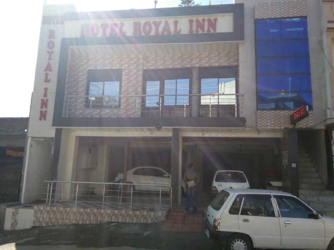 Hotel Royal Inn - Chintpurni