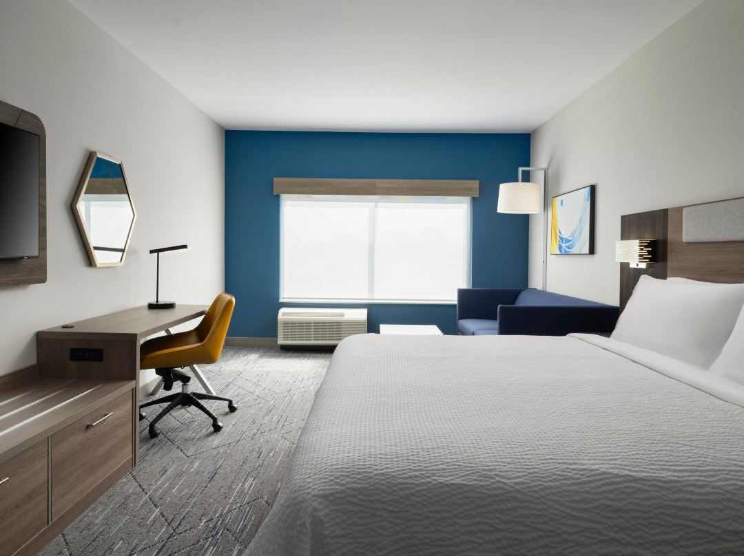 Holiday Inn Express & Suites Lima - Lima, OH