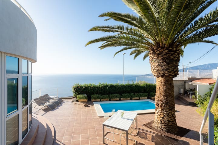 Romantic Loft With Views And Jacuzzi Pool - Santa Cruz de Tenerife