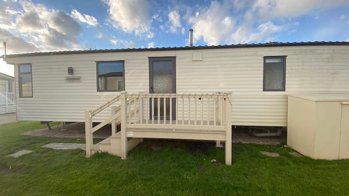 Caravan With Wi-fi At Dovercourt Park, Ref 44009c - Harwich