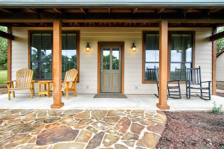 Awesome Cabin At Riven Rock Ranch In Comfort - Comfort, TX
