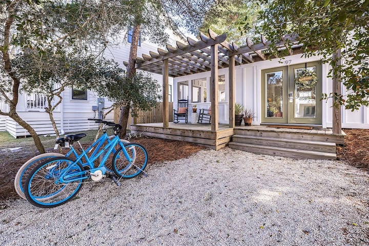 South Of 30a - Walk To Beach - Bikes Included! - Seaside