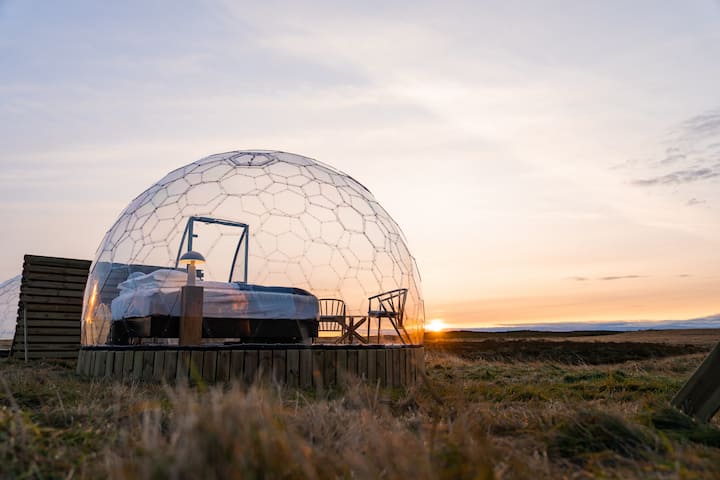 Aurora Igoo - Double Dome Room - グリーンランド