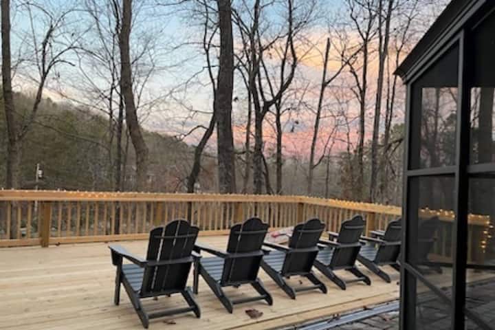 Private Log Cabin On 2 Acres, Hot Tub, Pond, - Chattanooga, TN