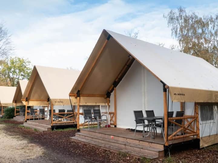 Tente Lodge Avec Ac Et Salle De Bain Près D'un Lac - Dessel