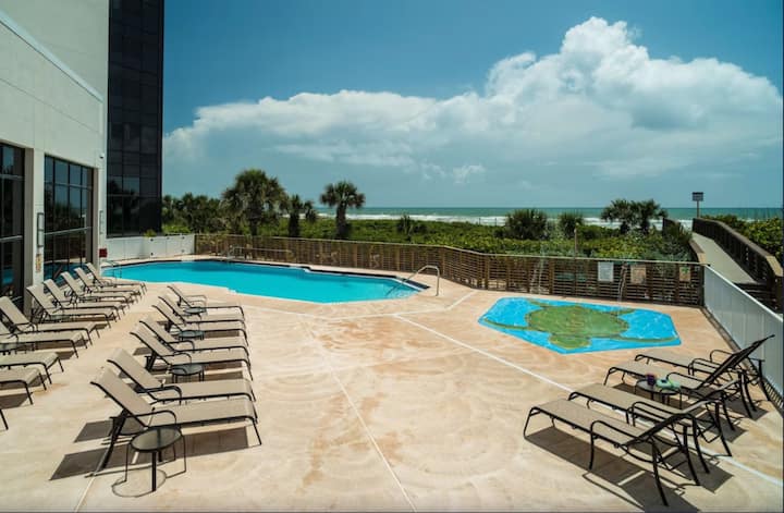 Best Value, Quality Stay! 3 Classy Units, Pool! - Cocoa Beach, FL