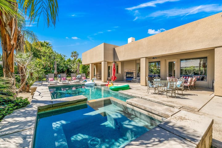 This House Is A 6 Bedroom(s), 4 Bathrooms, Located In Indio, Ca. - Indio, CA