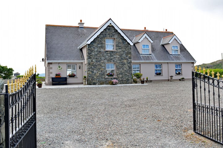 Cottage 206 - Ballyconneely - Capacidad Para 18 Personas En 8 Habitaciones - Irlanda