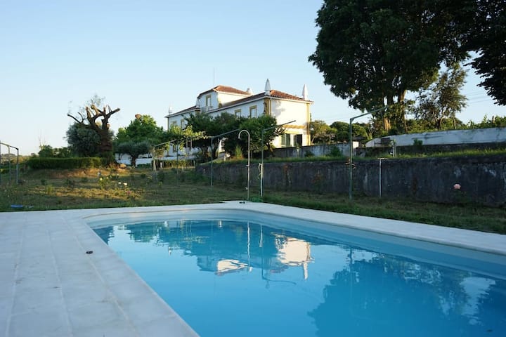 Quinta With View Over The Tejo With New Pool - Abrantes