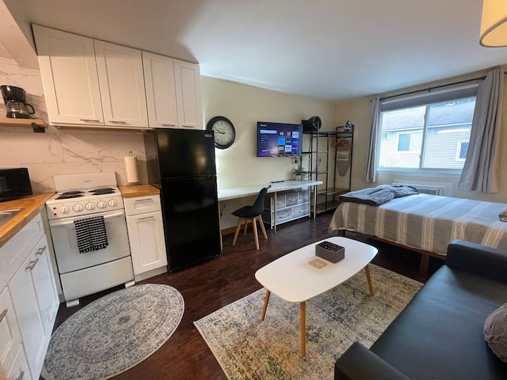 Twin Oaks Extended Stay Studio - 2817 Apt 3 - Siracusa, NY