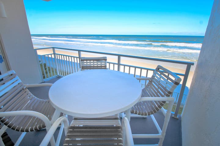 Direct Oceanfront View Condo - Best Views Of Nsb! - New Smyrna Beach, FL