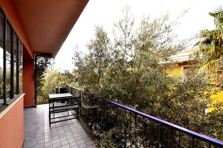 Casa Ntoni C: A Modern And Graceful Apartment Situated At A Short Distance From The Beach, With Free Wi-fi. - Milazzo