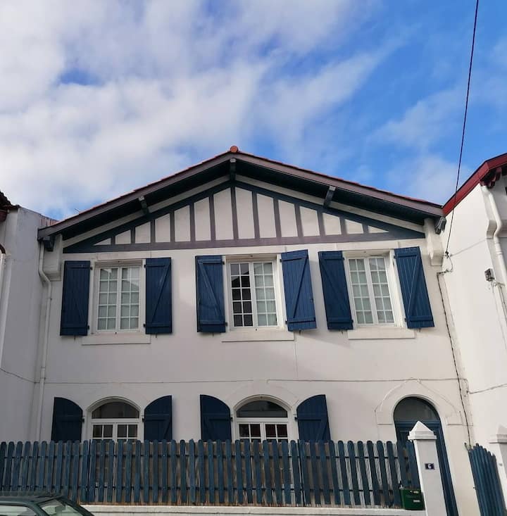Saint-jean De Luz, Maison De Ville Ave Garage, 8 Couchages, Classée 3 éToiles - Saint-Jean-de-Luz