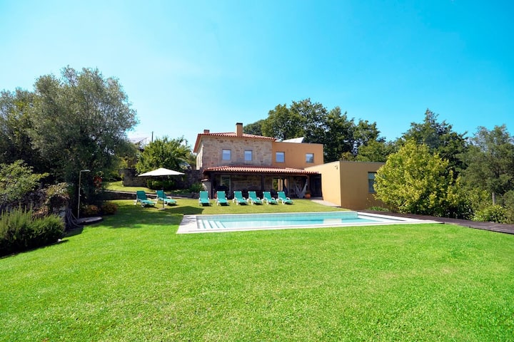 Villa 250 Luxury Holiday Villa Ideal For Families - Lara, Portugal