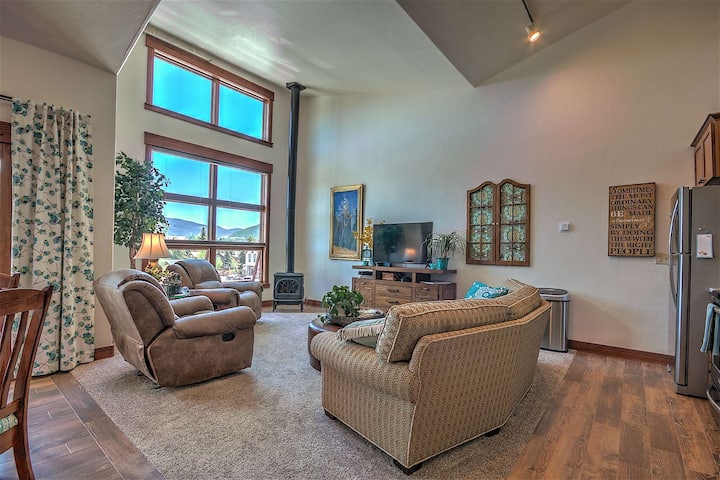 Updated Quiet Condo On Main St. In Downtown - Frisco, CO