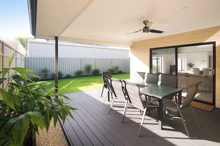 Makin Memories- Ducted Heating/cooling, Wifi, Ps4 - Busselton