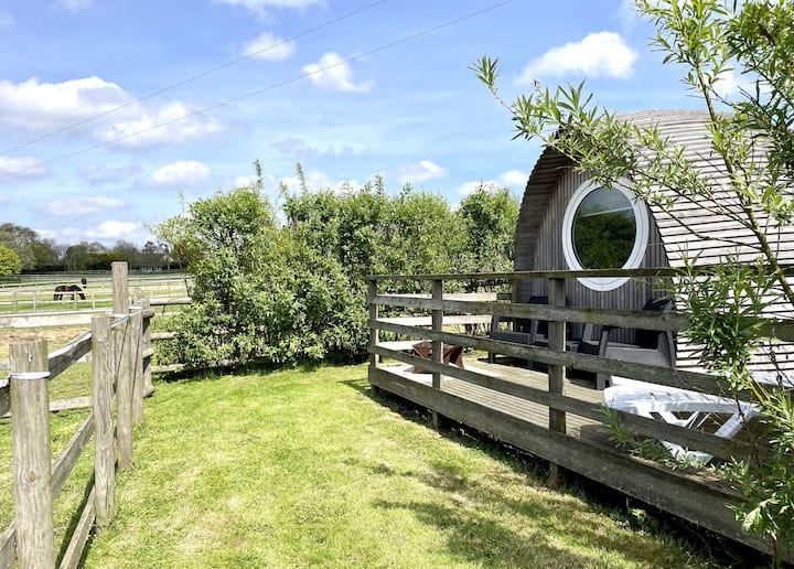 Armadilla 1 At Lee Wick Farm Cottages & Glamping - Mersea Island