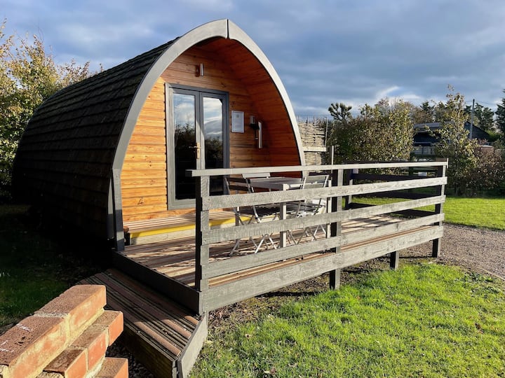 Megapod 3 At Lee Wick Farm Cottages & Glamping - Mersea Island