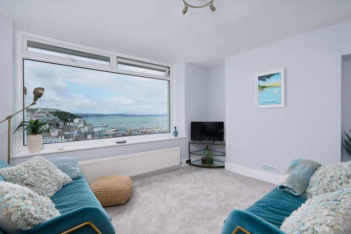 Bay View Cottage, Spectacular Sea Views & Terrace - Brixham