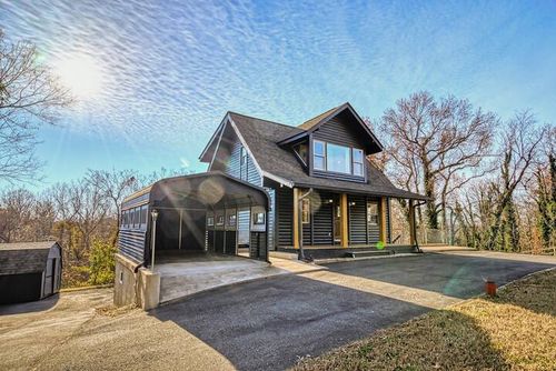 The Black Log Cabin - Hot Tub & Game Room - Fredericksburg, VA