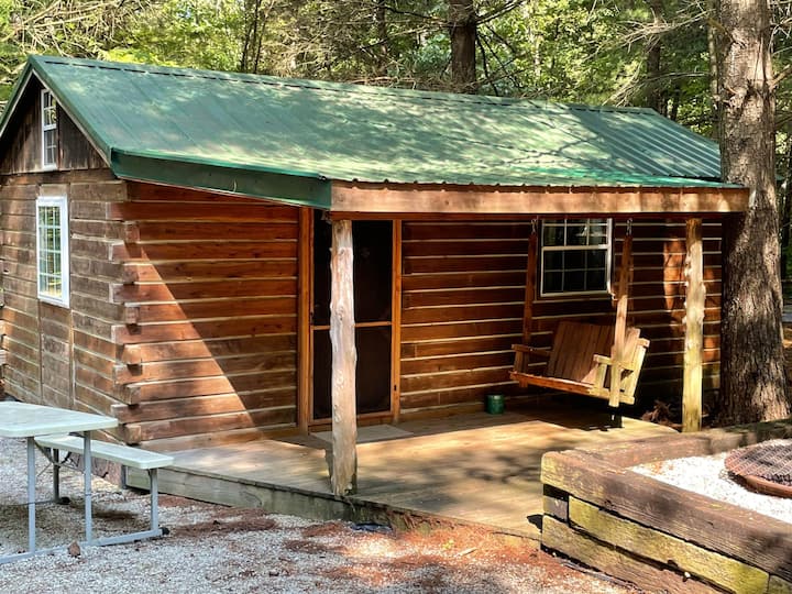 Evergreen Cottage, Twin Lakes Country Cabins - Breckinridge County