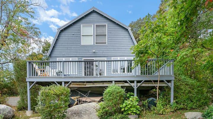 Walk To Good Harbor, Ocean Views, Open All Year! - Essex, MA