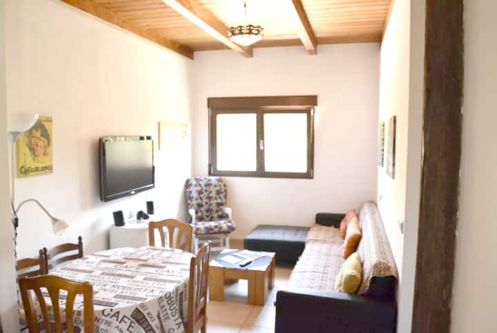 Homerez - Apartamento Para 4 Pers. Con Piscina Compartida Y Jacuzzi En Ambroz - Maracena