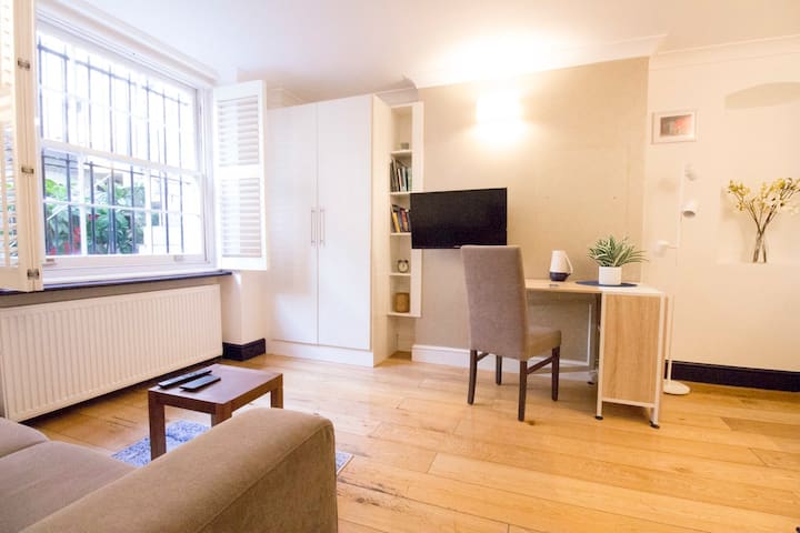 S1 -Beautiful & Modern Apartment Nearby Oxford Street - ブレントフォード