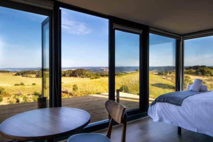 Sky Ship 1 - Luxury Off-grid Eco Accommodation - Great Ocean Road