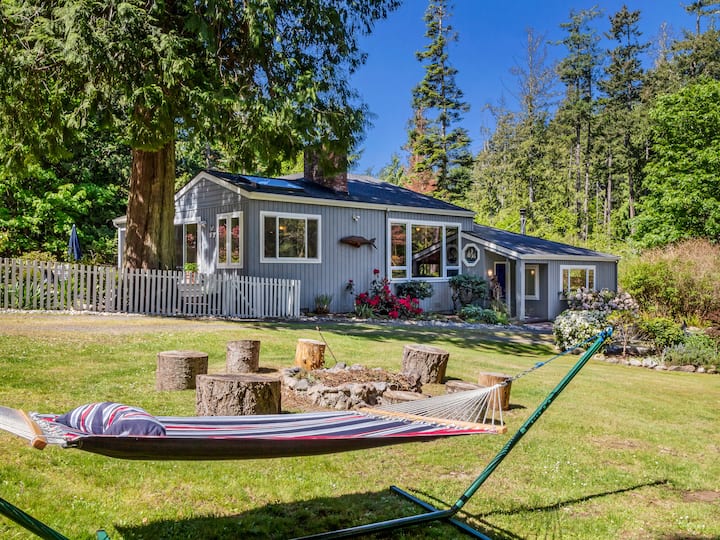 Pet Friendly Lovely Home On The North End! (Nbh) - San Juan Islands, WA