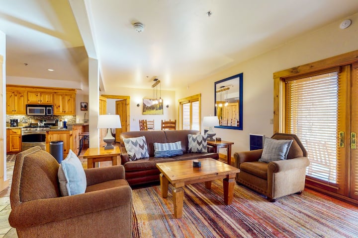 2br Ski In/out | Patio | Pool | Nokitchen - Telluride, CO