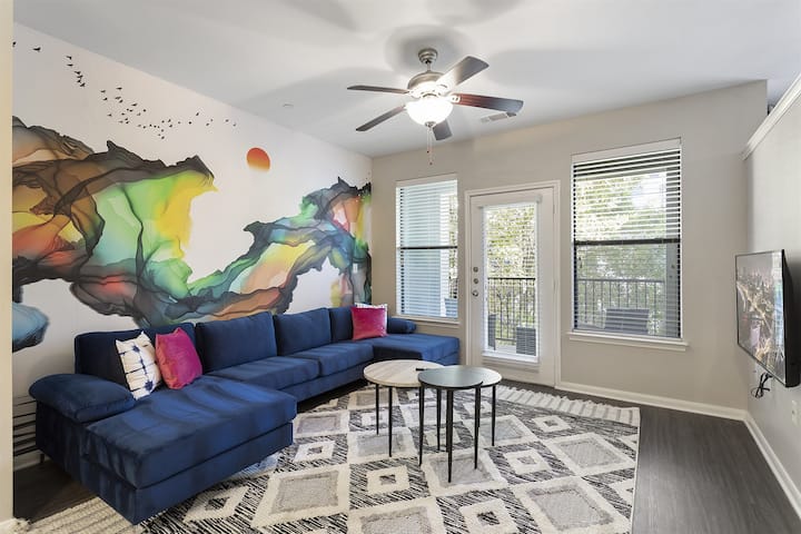 Lux Sunset 1b | Comfy King Bed, Fast Wifi, Gym - Onion Creek - Austin