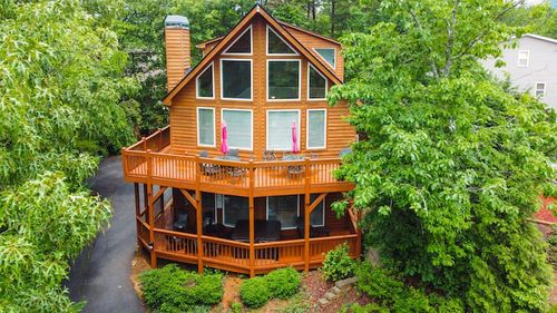 Large Group?  Helen Mountain House, Golf, Hot Tub - Cleveland, GA