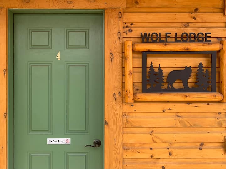 Wolf Lodge - Burt Lake, MI