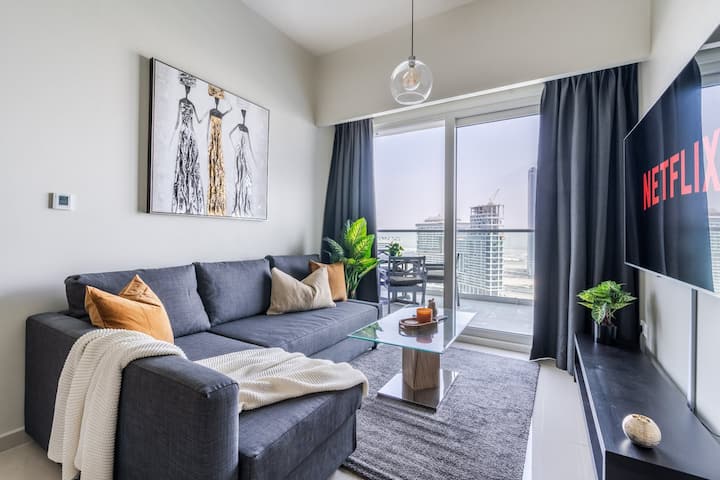 Guestready - Modern Apartment With Canal View - Dubai Airport (DXB) 