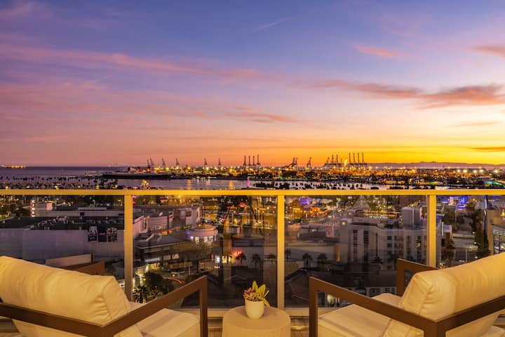 @ Marbella Lane - Penthouse W/ City & Ocean Views - Long Beach, CA