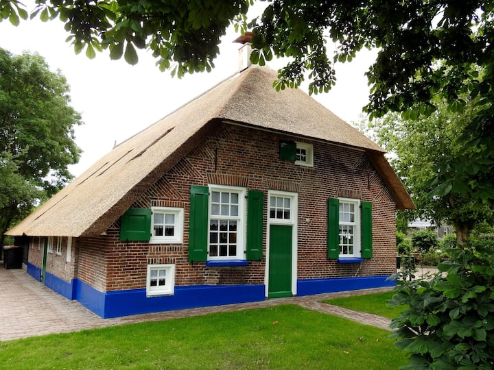 Belle Maison De Vacances à Rouveen Avec Sauna - Staphorst