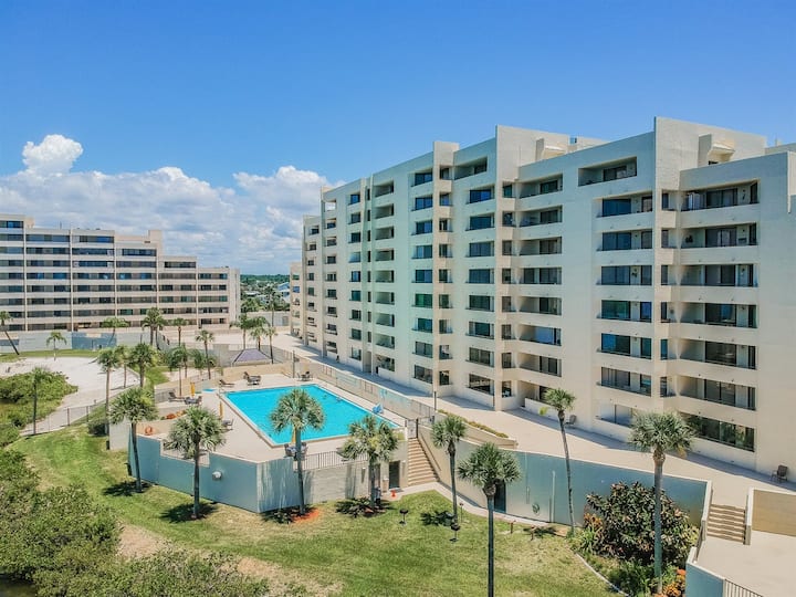 Gorgeous 2/2 Waterfront Condo On The Gulf! - Hudson