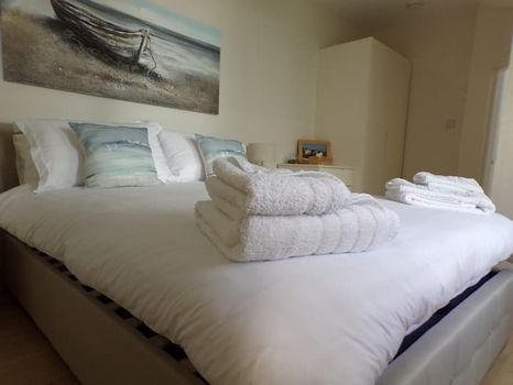 Highcliffe Holiday Apartment rentals cozycozy