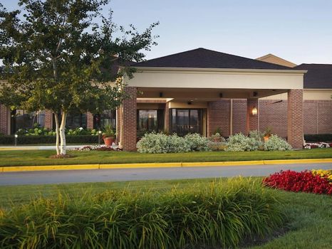 Top Airbnbs & Vacation rentals in Brookfield, WI cozycozy