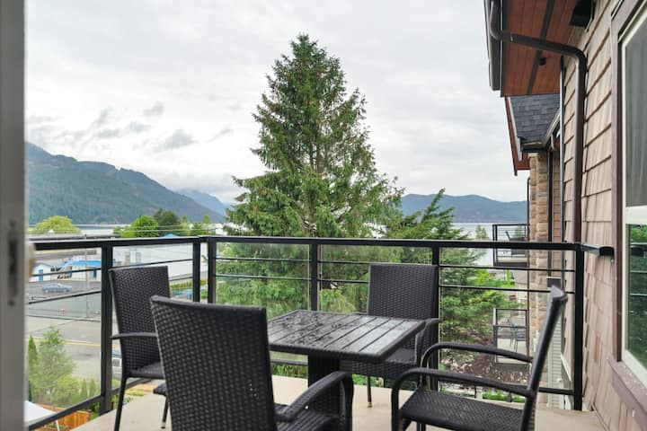 Harrison Lake Pets Welcome-3br Penthouse Suite - Harrison Hot Springs