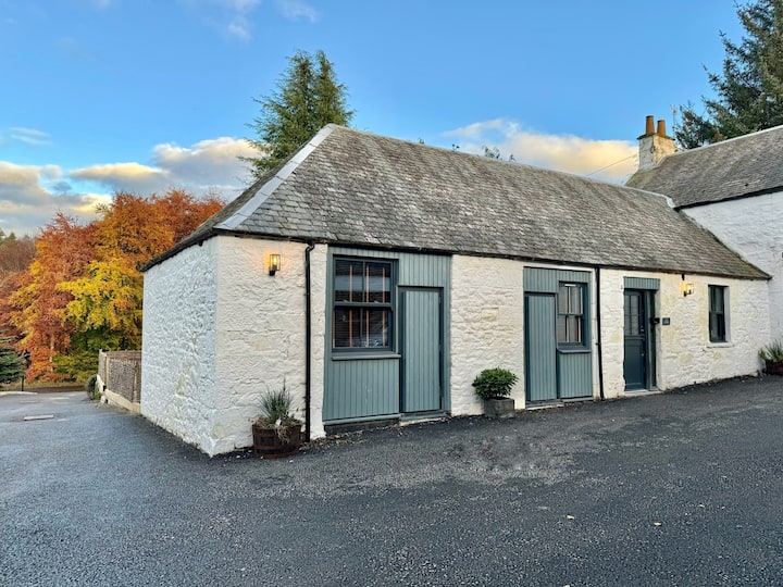 Beautifully Restored Stables With Hot Tub - Aberfoyle
