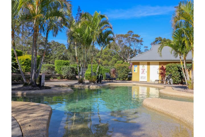 Dollarbird Treetops Townhouse At Raffertys Resort - Lake Macquarie