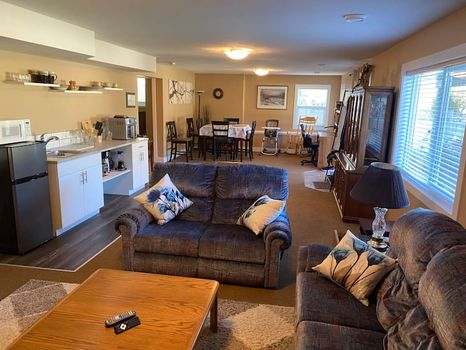 Castlegar Apartments and Condos For Rent cozycozy