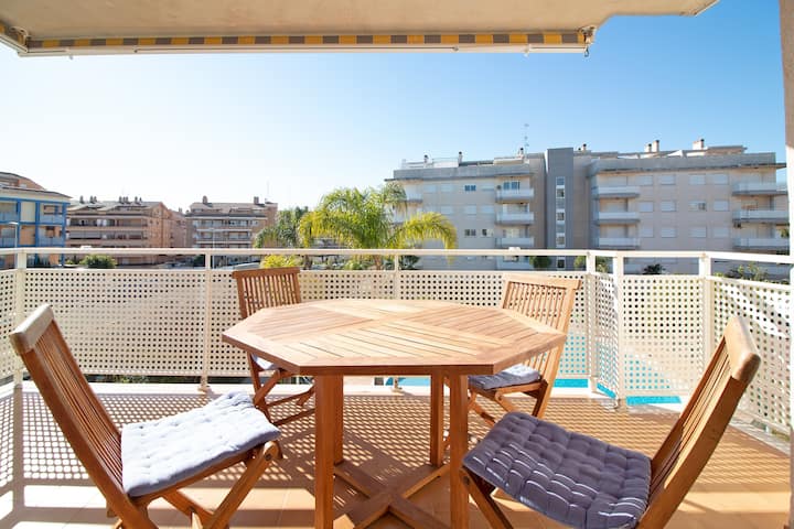 Global Properties: Apartment With Terrace In Canet - Canet de Berenguer