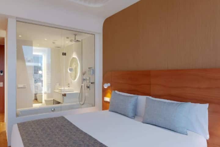 Standard Double Room, Sea View - Badalona