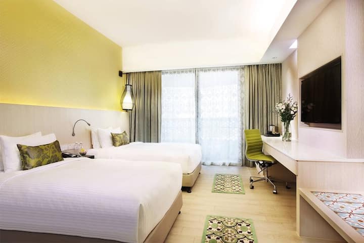 Village Hotel Katong - Superior Room 10% Off Bar - Changi