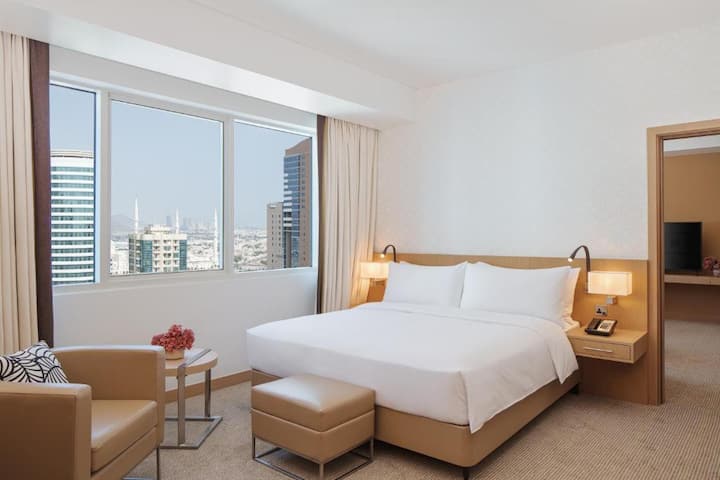 One Bedroom Suite By Luxury Bookings - Fudżajra