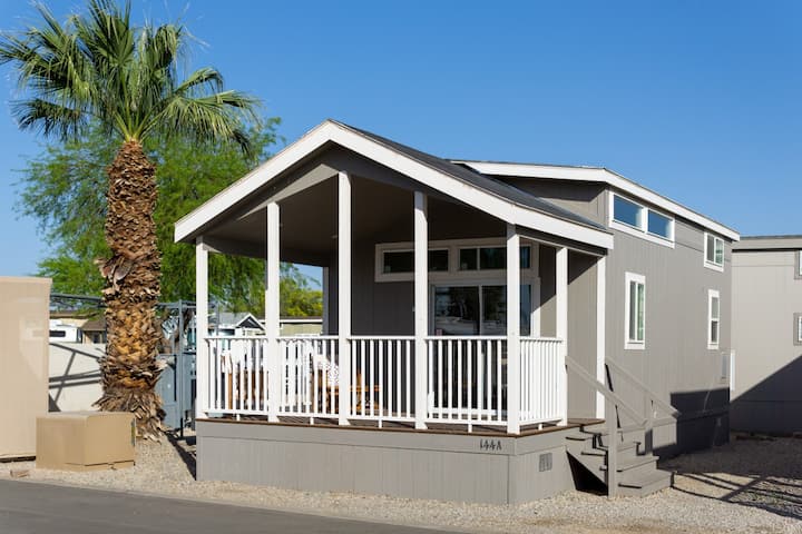 Summer Vacay At The River! Cute Resort Home For 6! - Blythe, CA